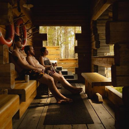 Vaattunki Wilderness Resort Rovaniemi Exterior foto